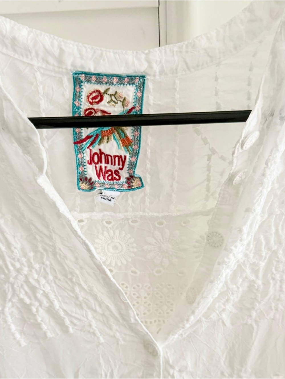 Johnny Was Turia White Embroidered Eyelet Boho Tank Top Medium Excellent - Picture 11 of 17